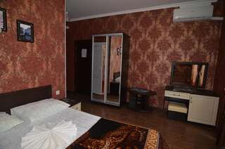 Гостиница Масис Лазаревское Стандартный двухместный номер с 1 кроватью и балконом-52